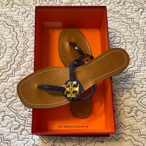 Tory Burch Mini Miller Patent Leather Thong